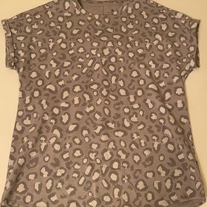 Tuff Athletics top, grey & white leopard print, size medium